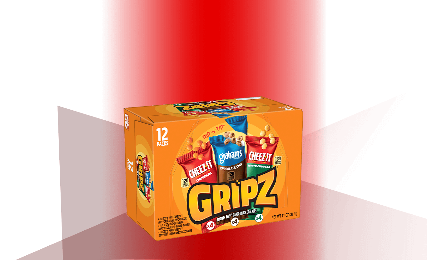 Cheez-It snack mix crackers and boxes